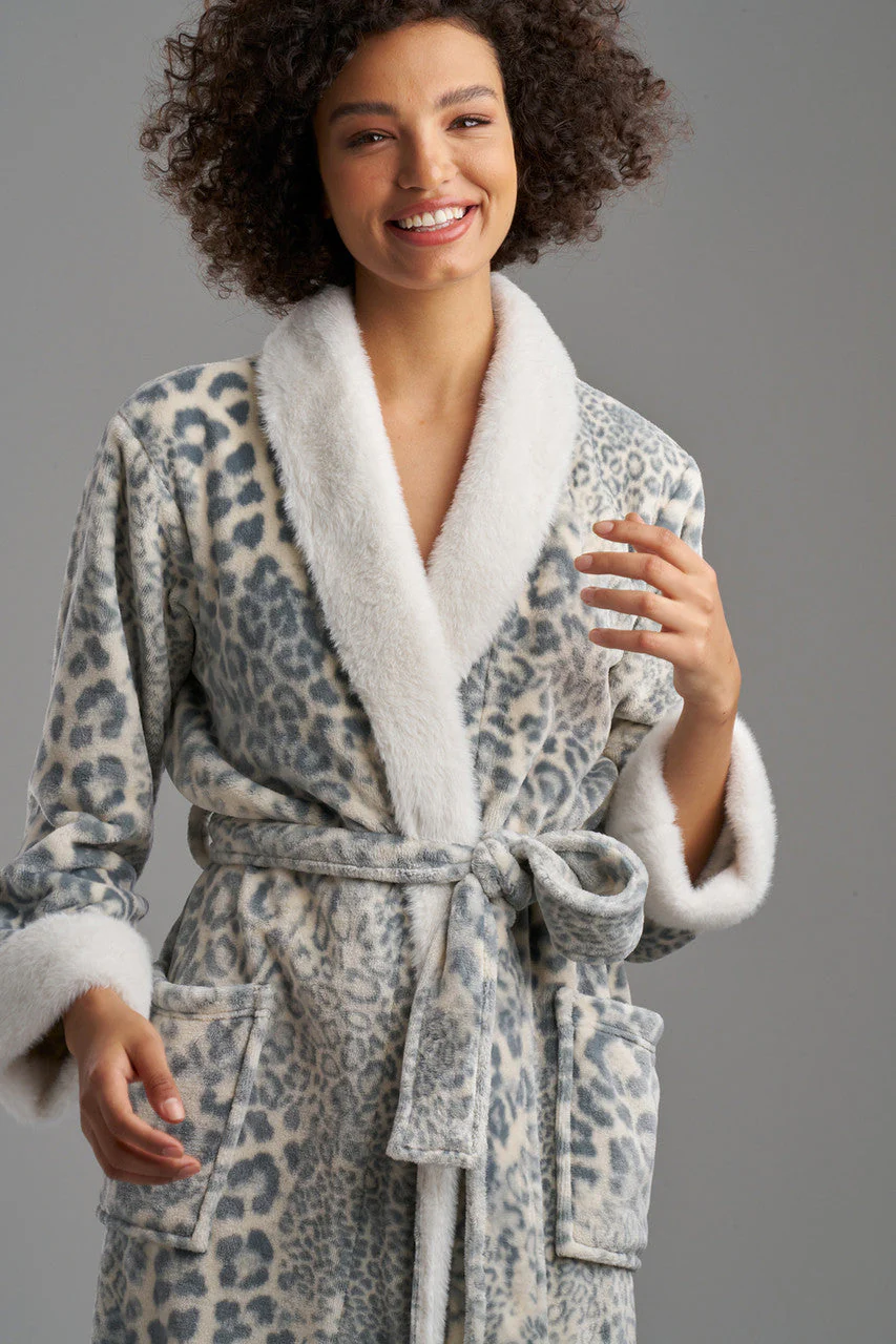 Cashmere Leopard Faux Fur Collar Robe - Image 6