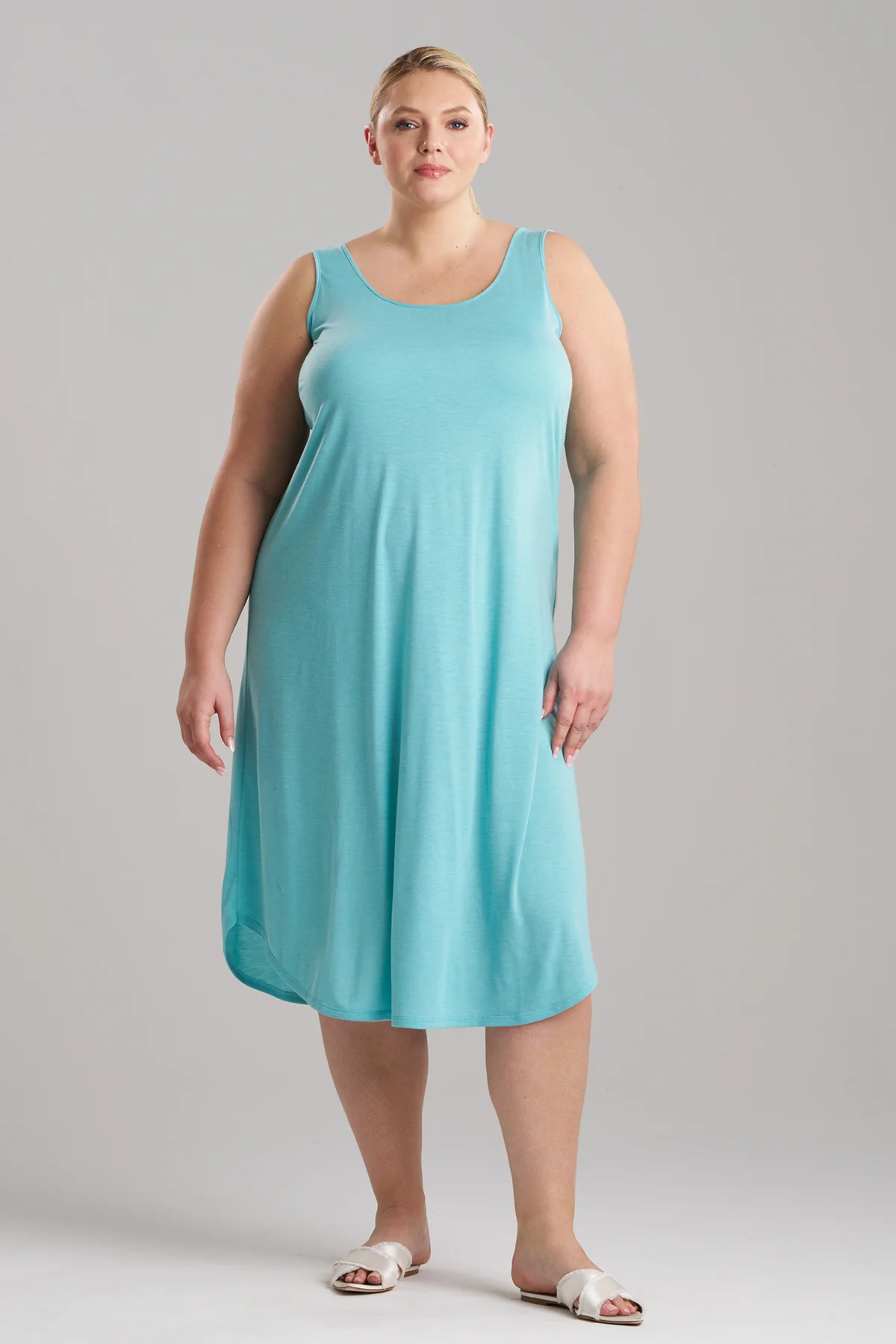Congo Gown - Image 3