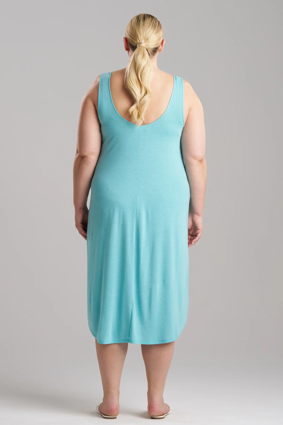 Congo Gown - Image 4