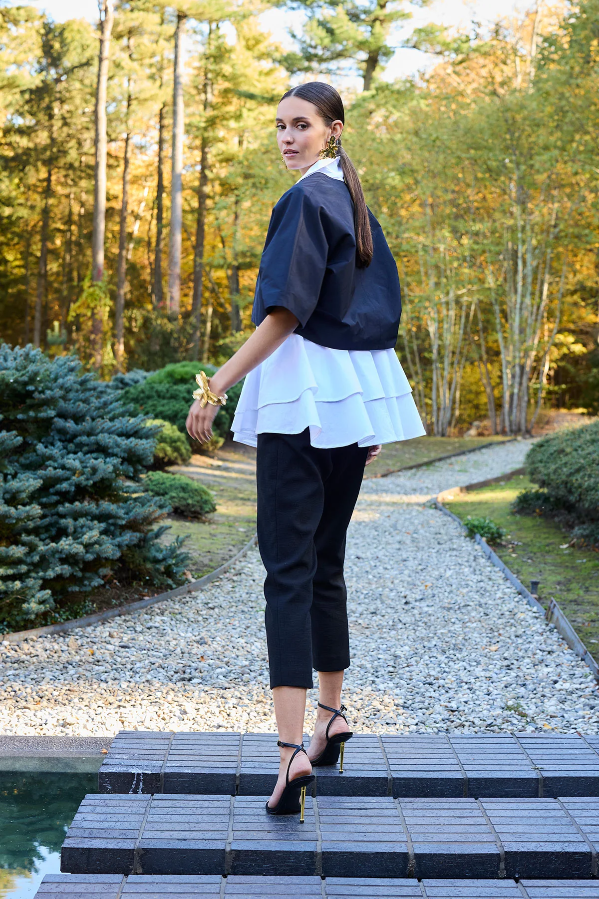 Cotton Poplin Tiered Hem Short Sleeve Shirt - Image 6