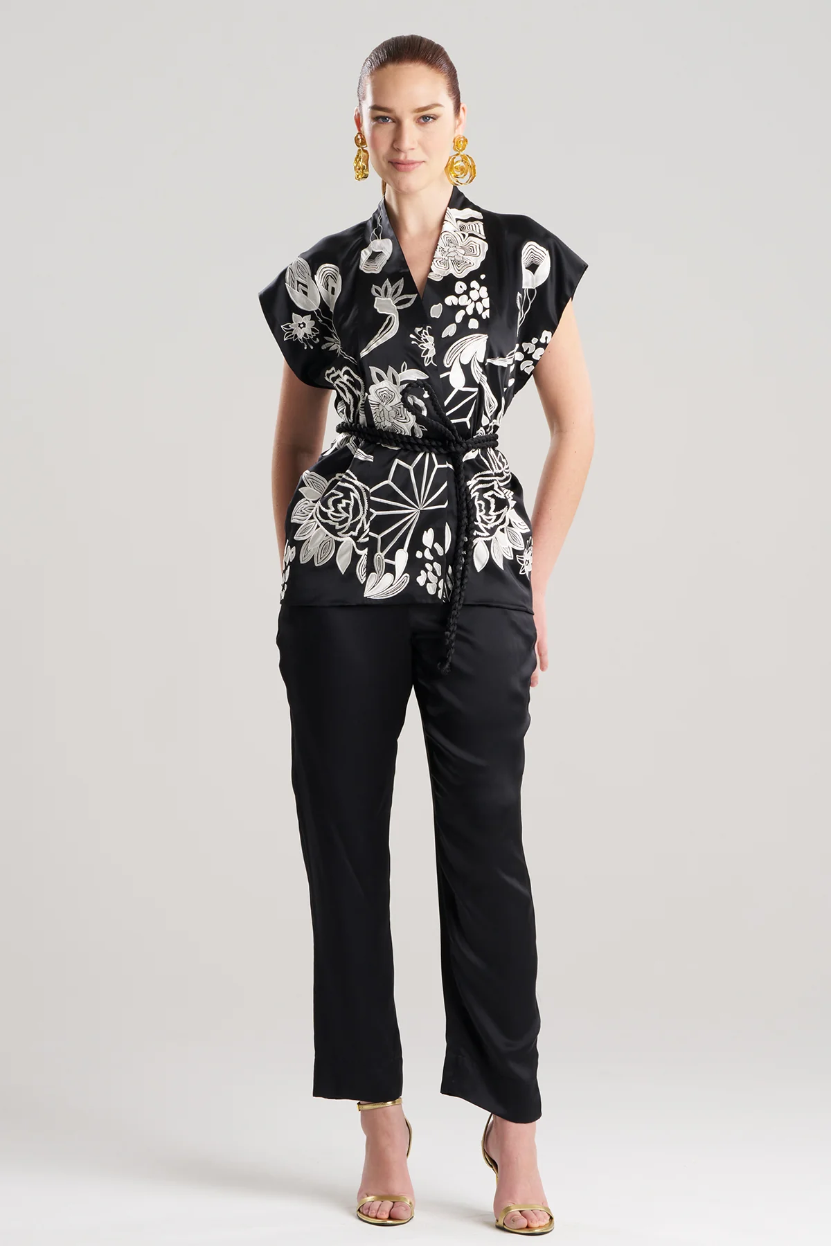 Couture Nouveau Embroidered Silk Vest - Image 2
