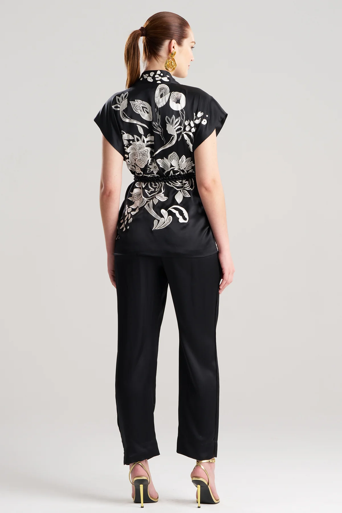Couture Nouveau Embroidered Silk Vest - Image 3