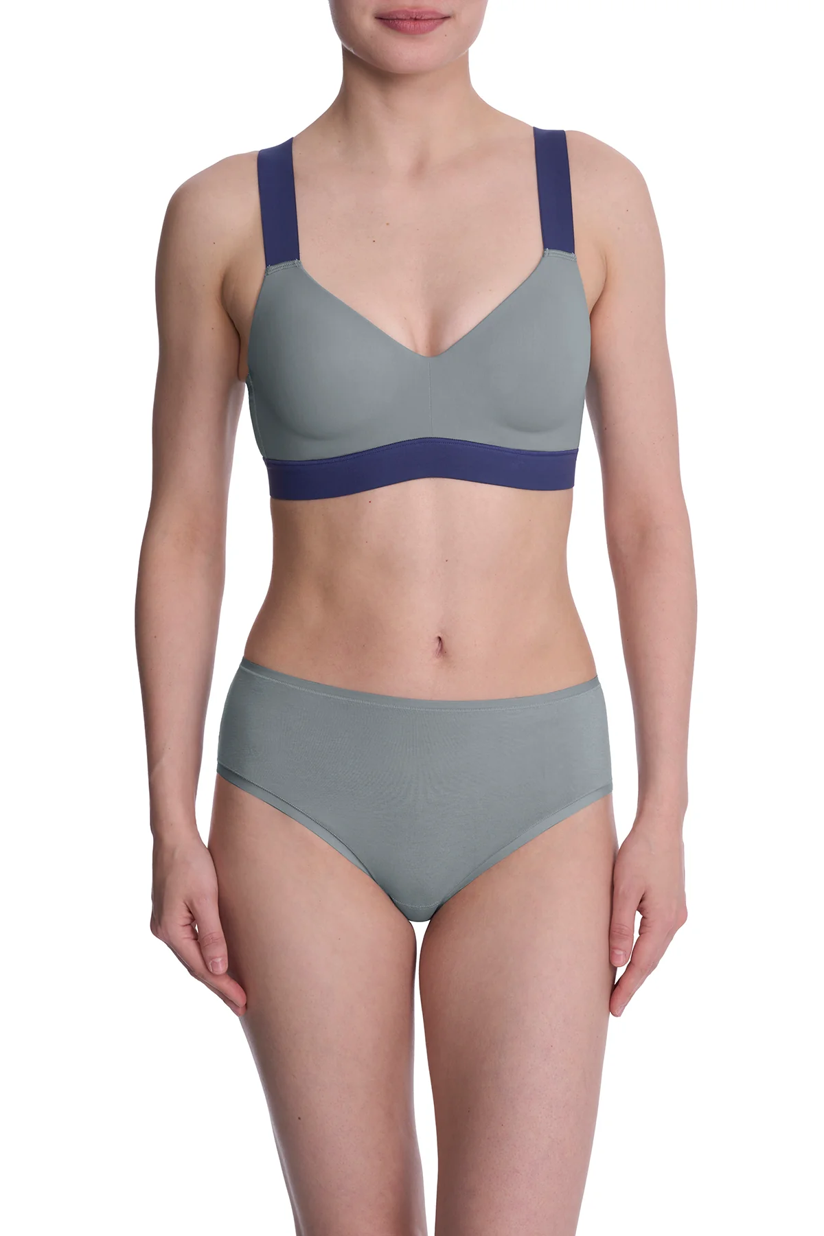 Dynamic Convertible Contour Sports Bra - Image 6
