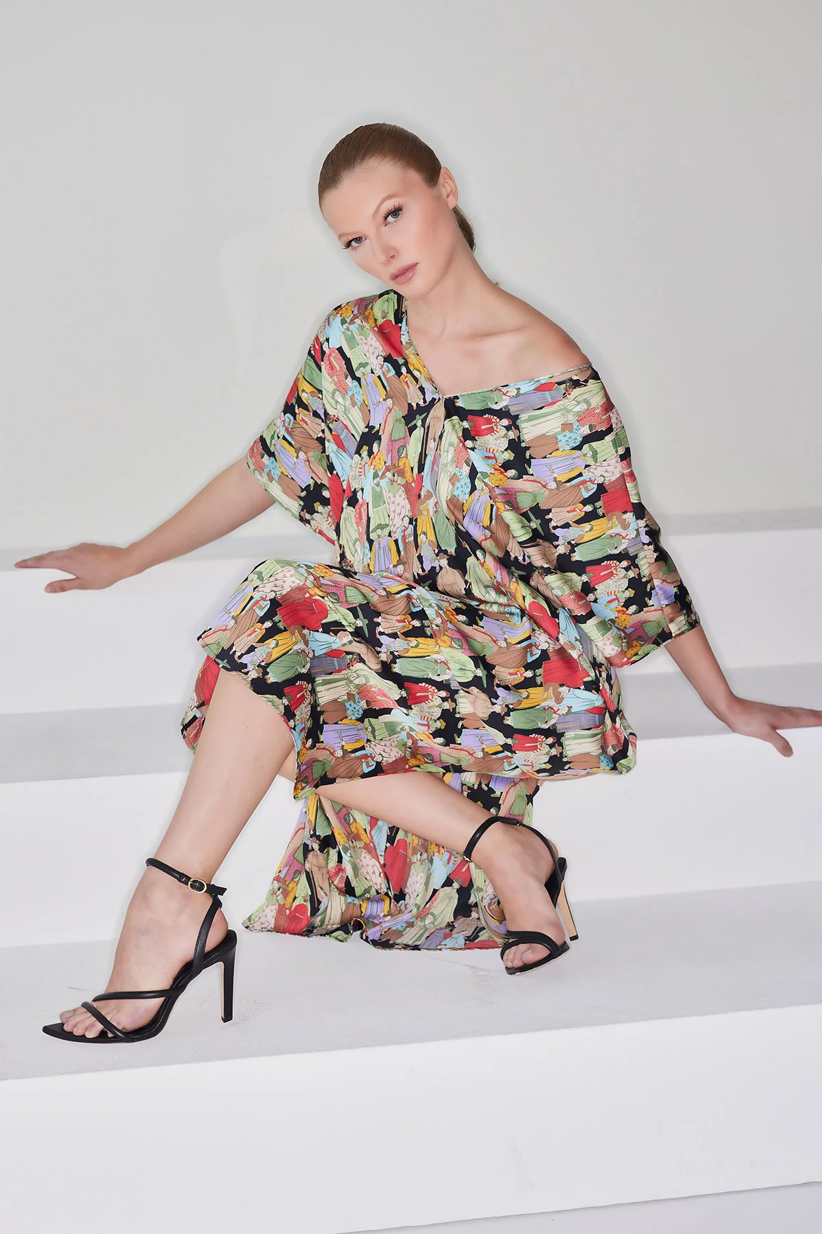 Dynasty Caftan - Image 8