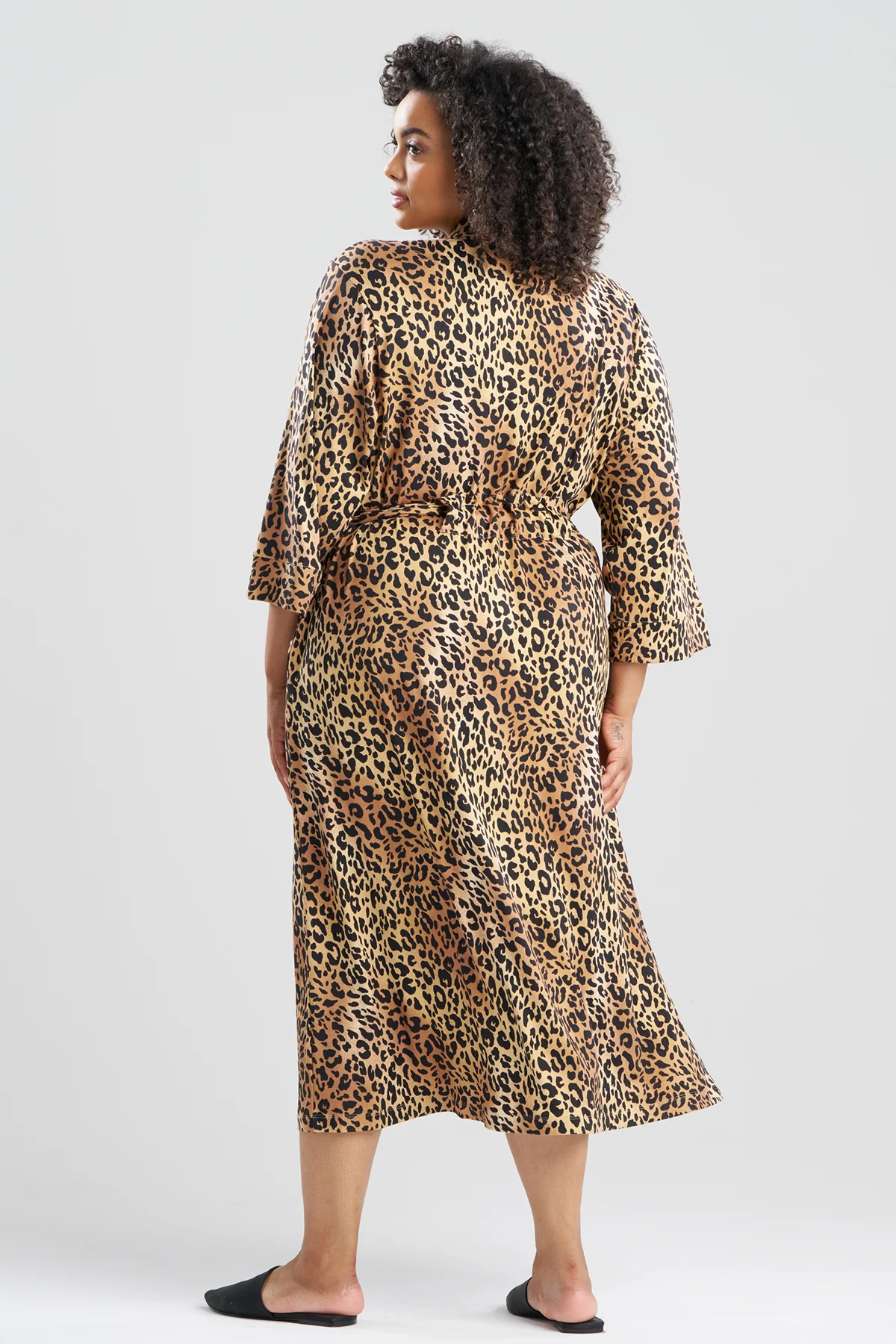 Exotic Animal Cozy Knit Robe - Image 2
