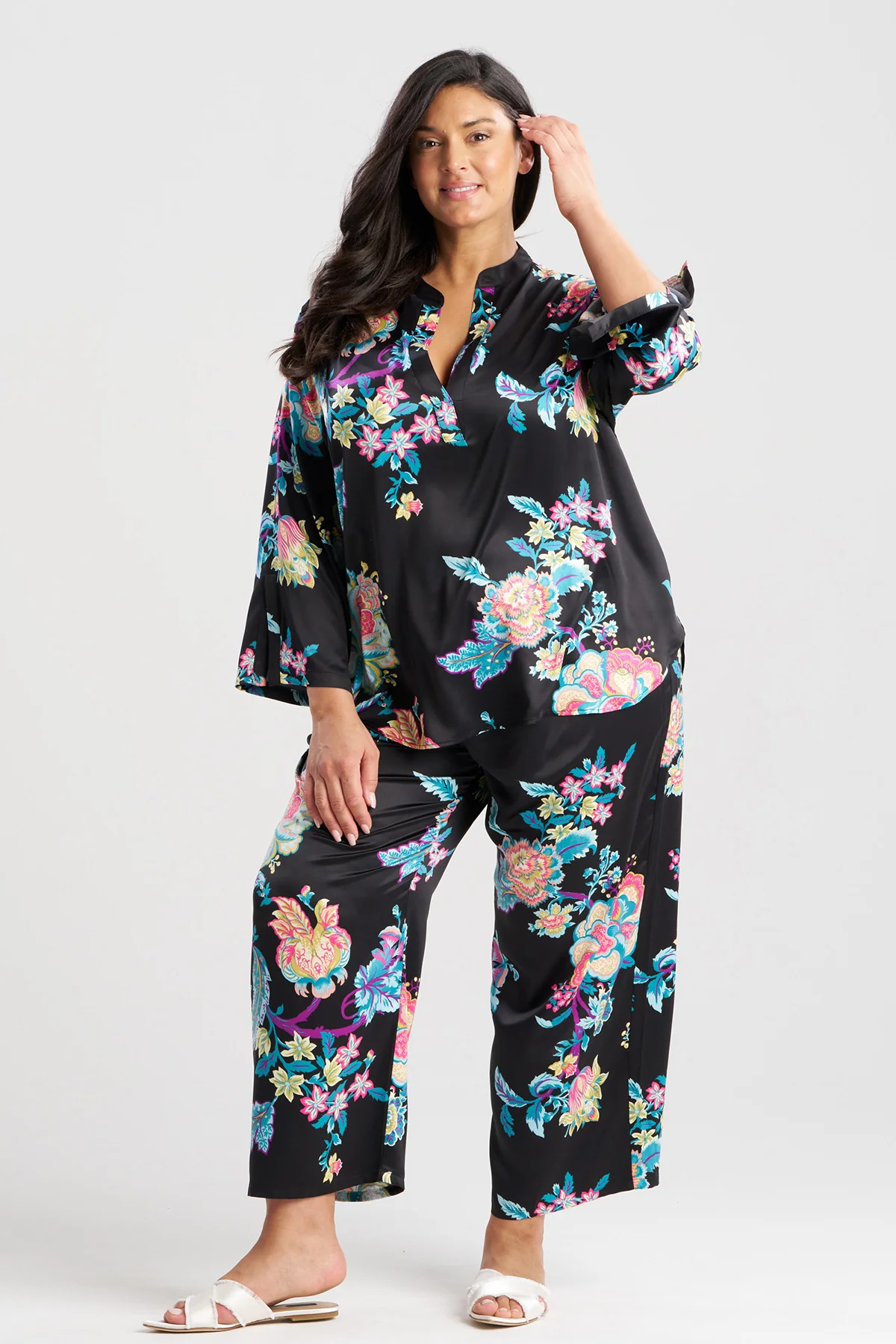 Festival Satin V-Neck PJ - Image 3