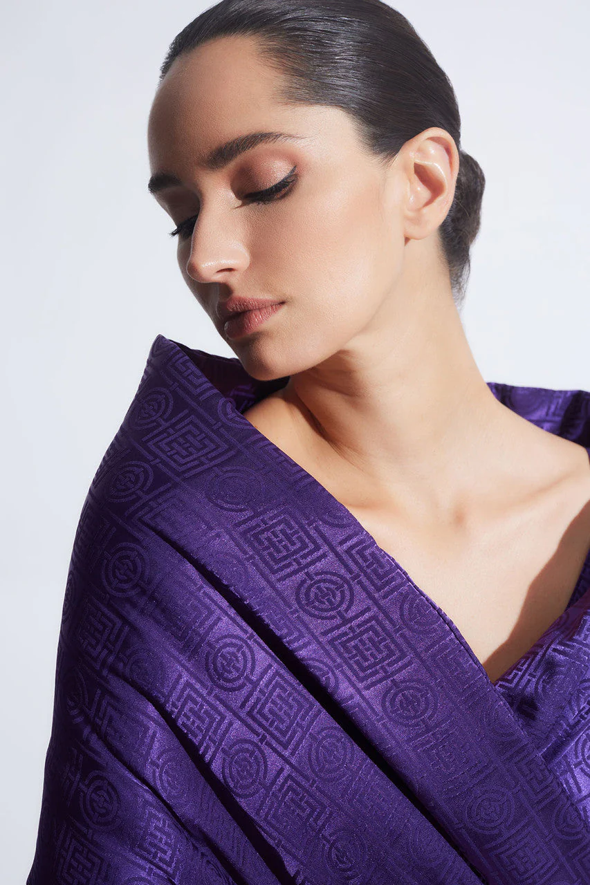 Infinity Jacquard Scarf - Image 4