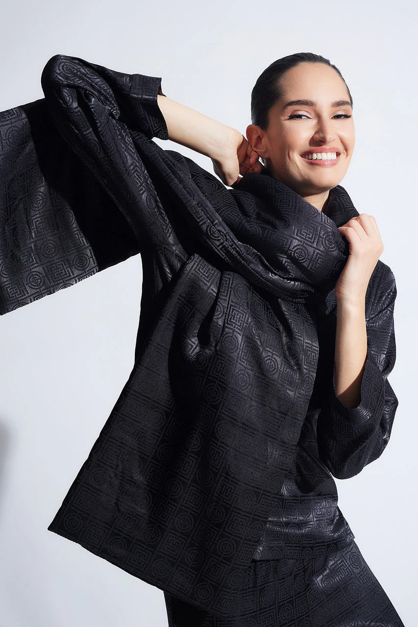 Infinity Jacquard Scarf - Image 3