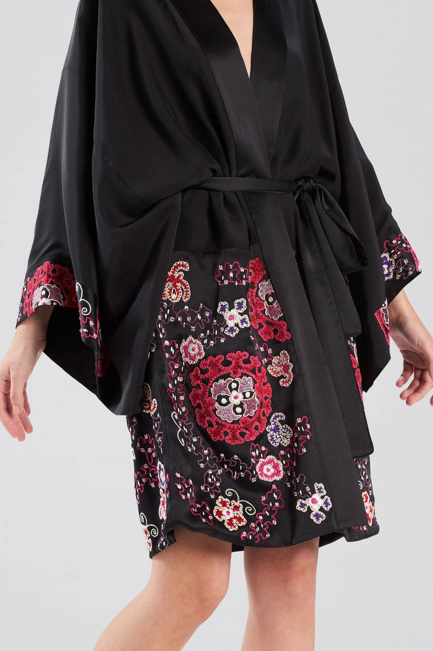 Kashmir Silk Embroidery Robe - Image 3