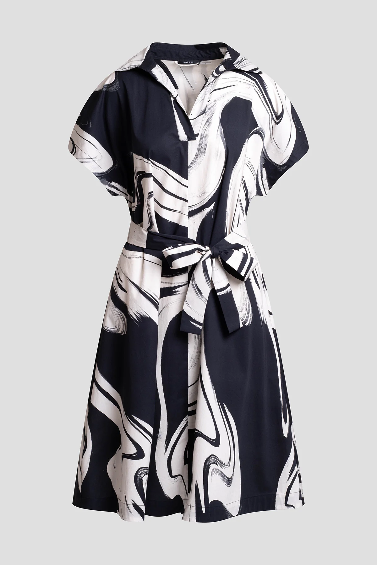 Kaze Cotton Short Sleeve Trapeze Dress - Image 5