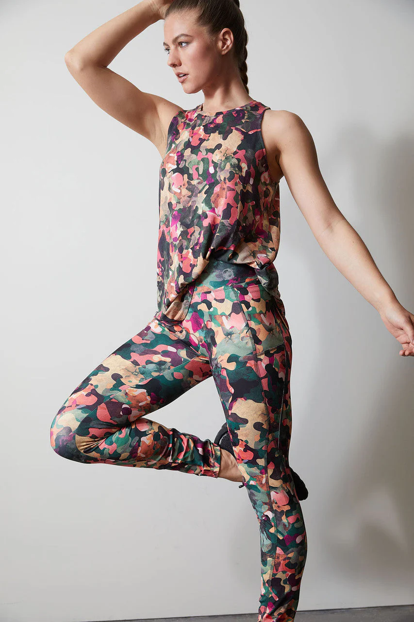 Layering Elements Tank - Image 5