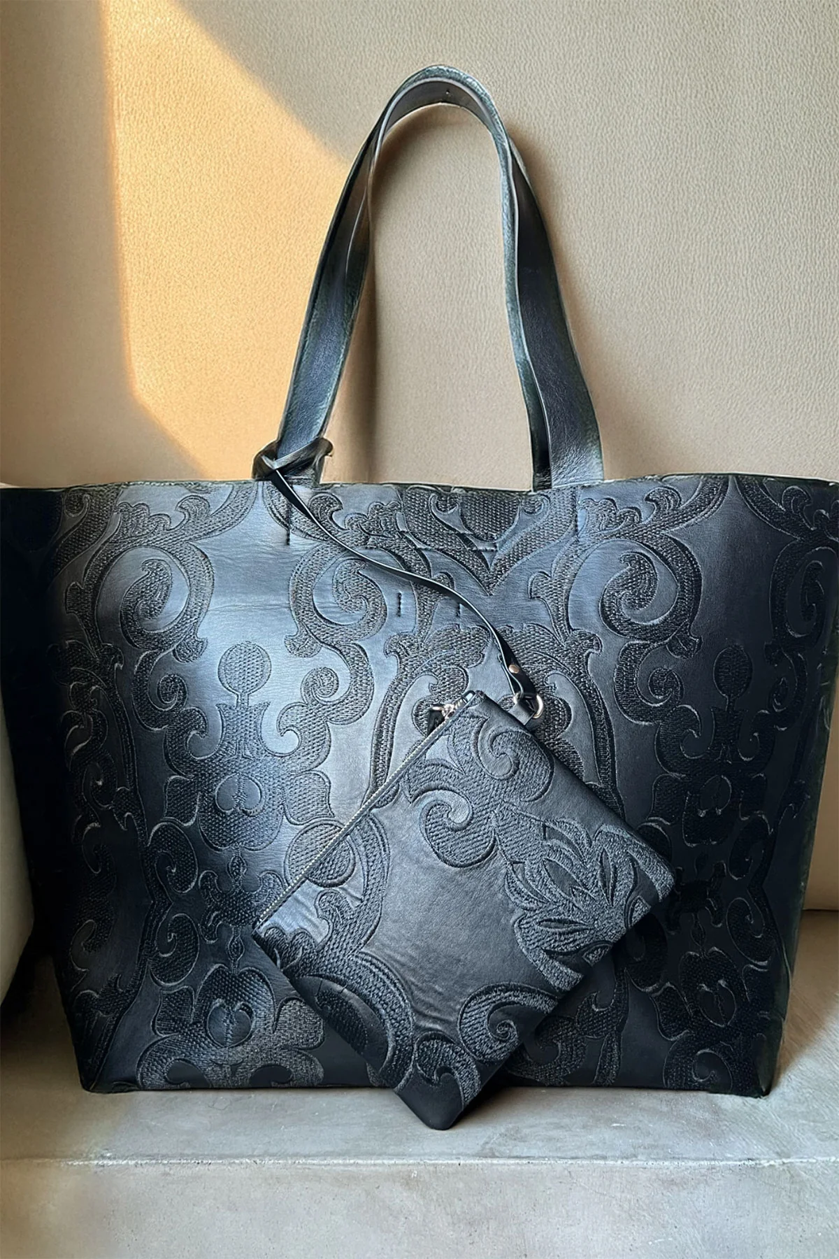 Leticia Embroidery Large Tote Bag - Image 3