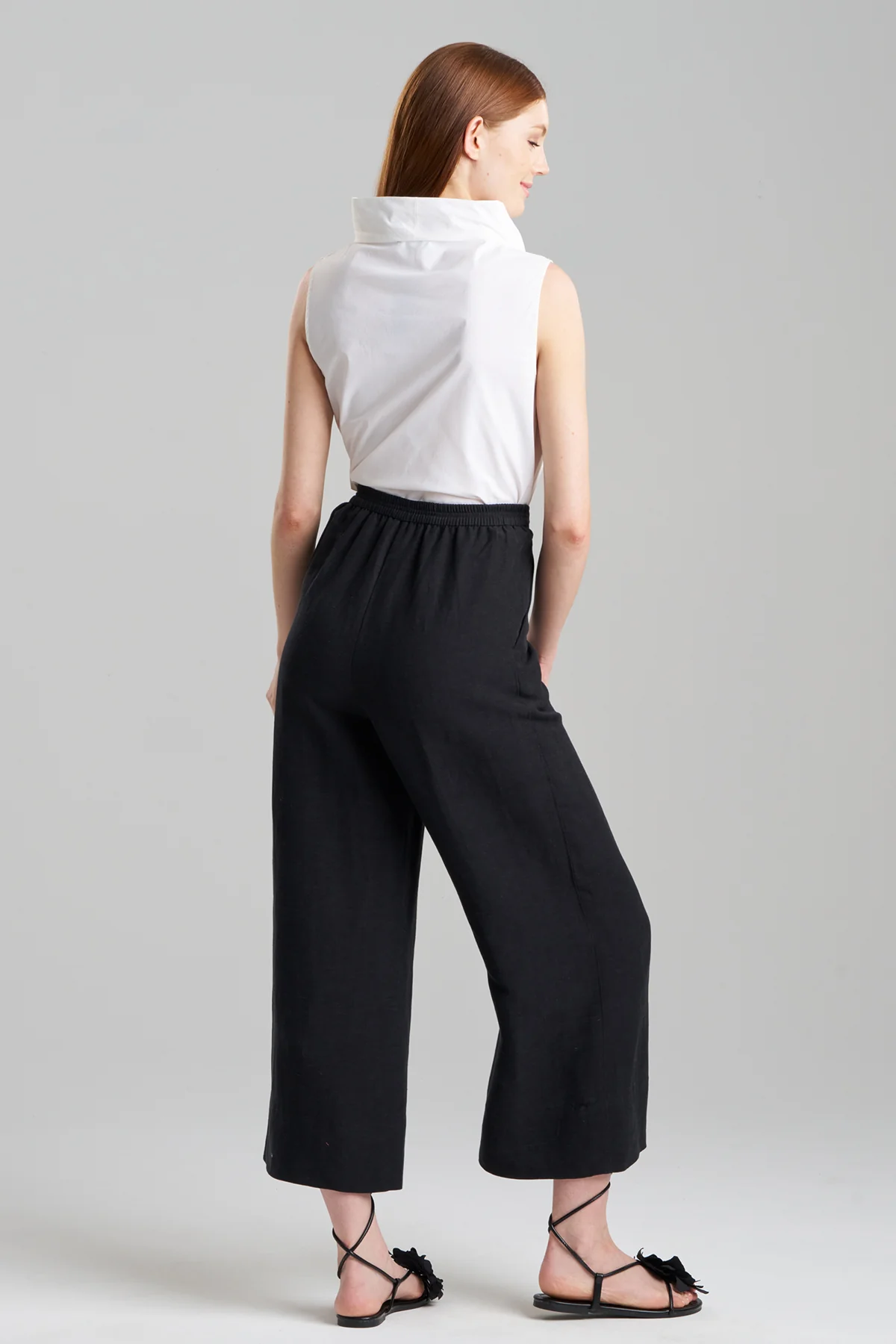 Light Weight Linen Cropped Wide Leg Pants - Image 2