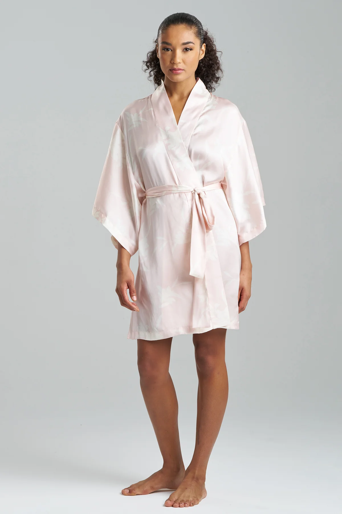 Lily Printed Satin Icon Wrap
