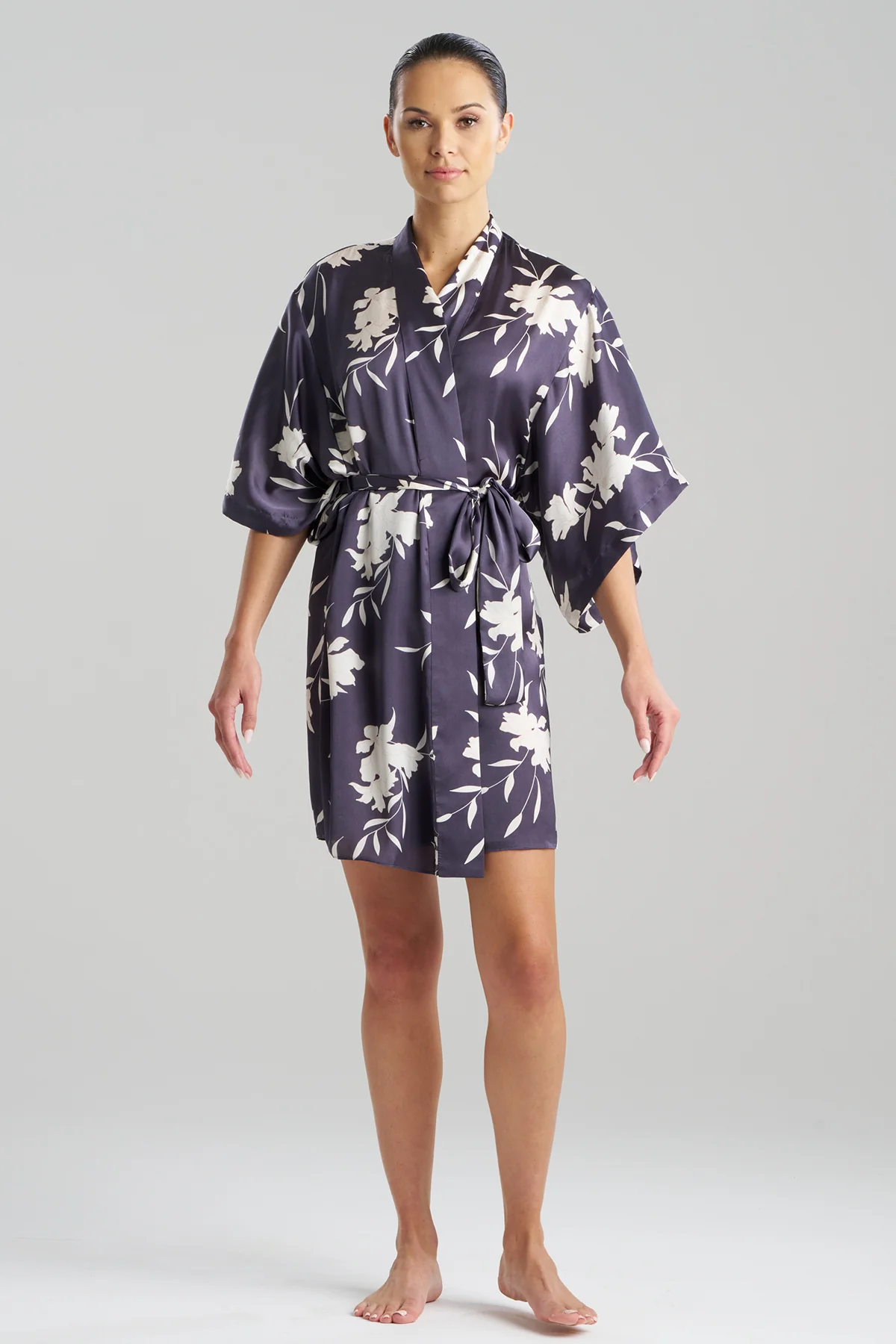Lily Printed Satin Icon Wrap