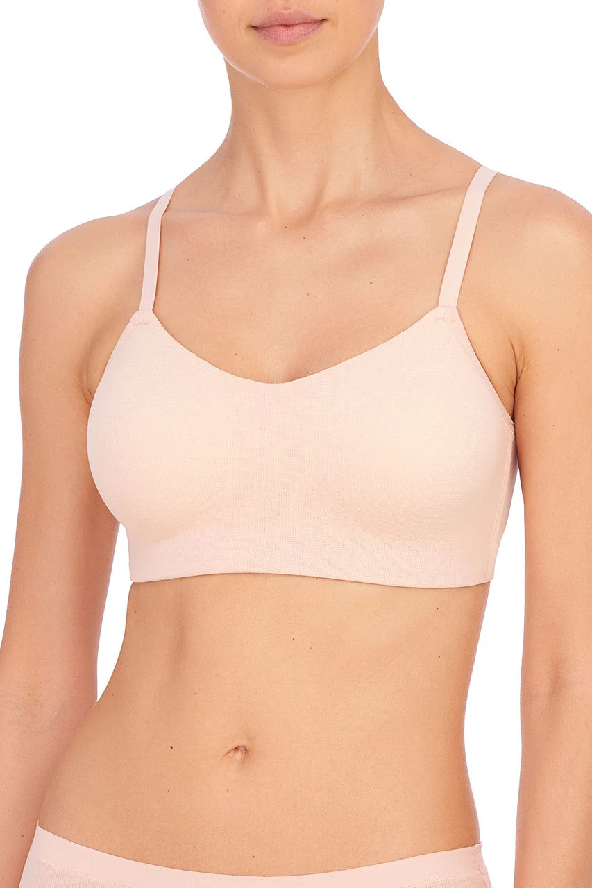 Limitless Convertible Contour Wireless Sports Bra - Image 2