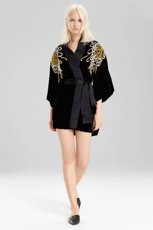 Luxe Velvet Wrap - Image 5
