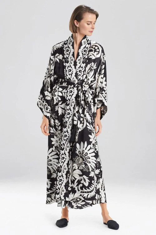 Mantilla Scroll Robe - Image 4