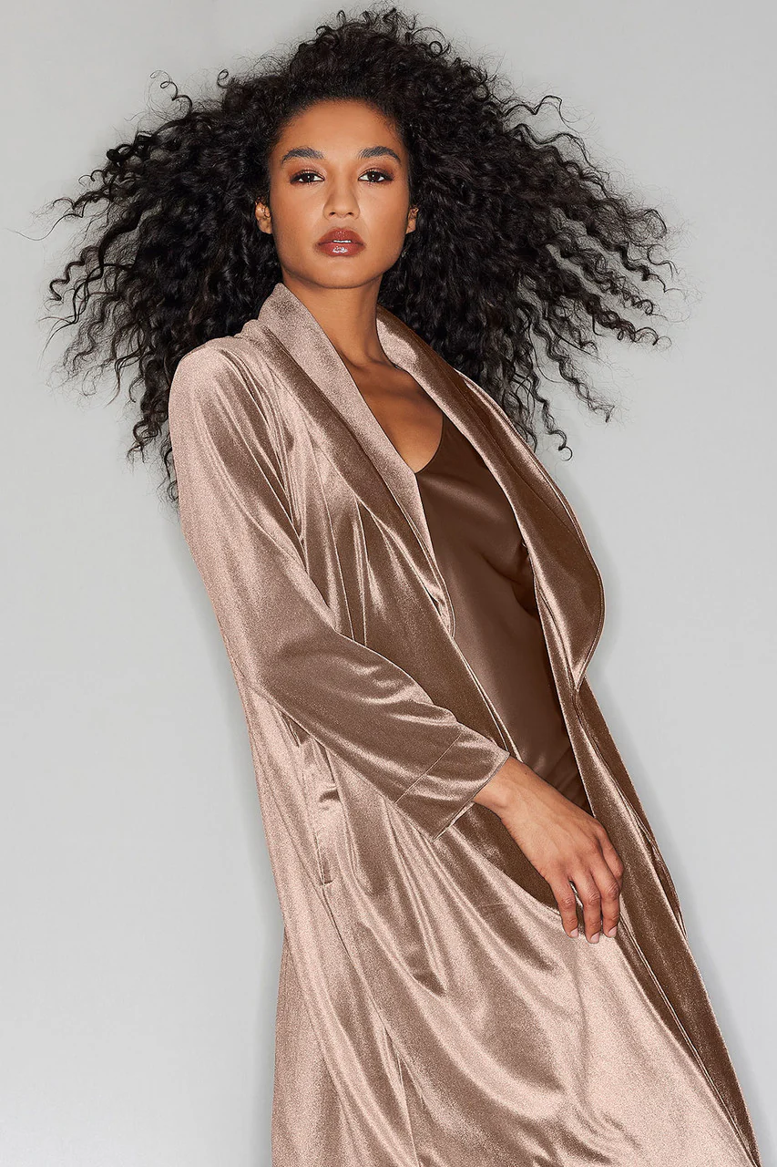 Natalie Velvet Robe - Image 3