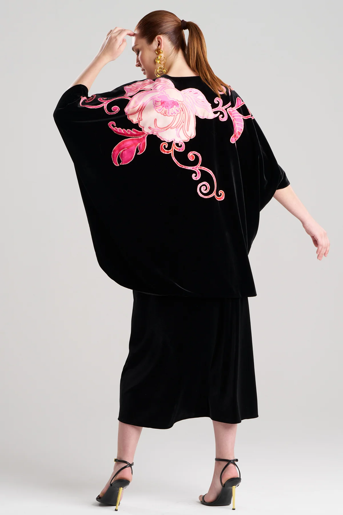 Natalie Velvet Appliqued Cocoon Cardigan - Image 3