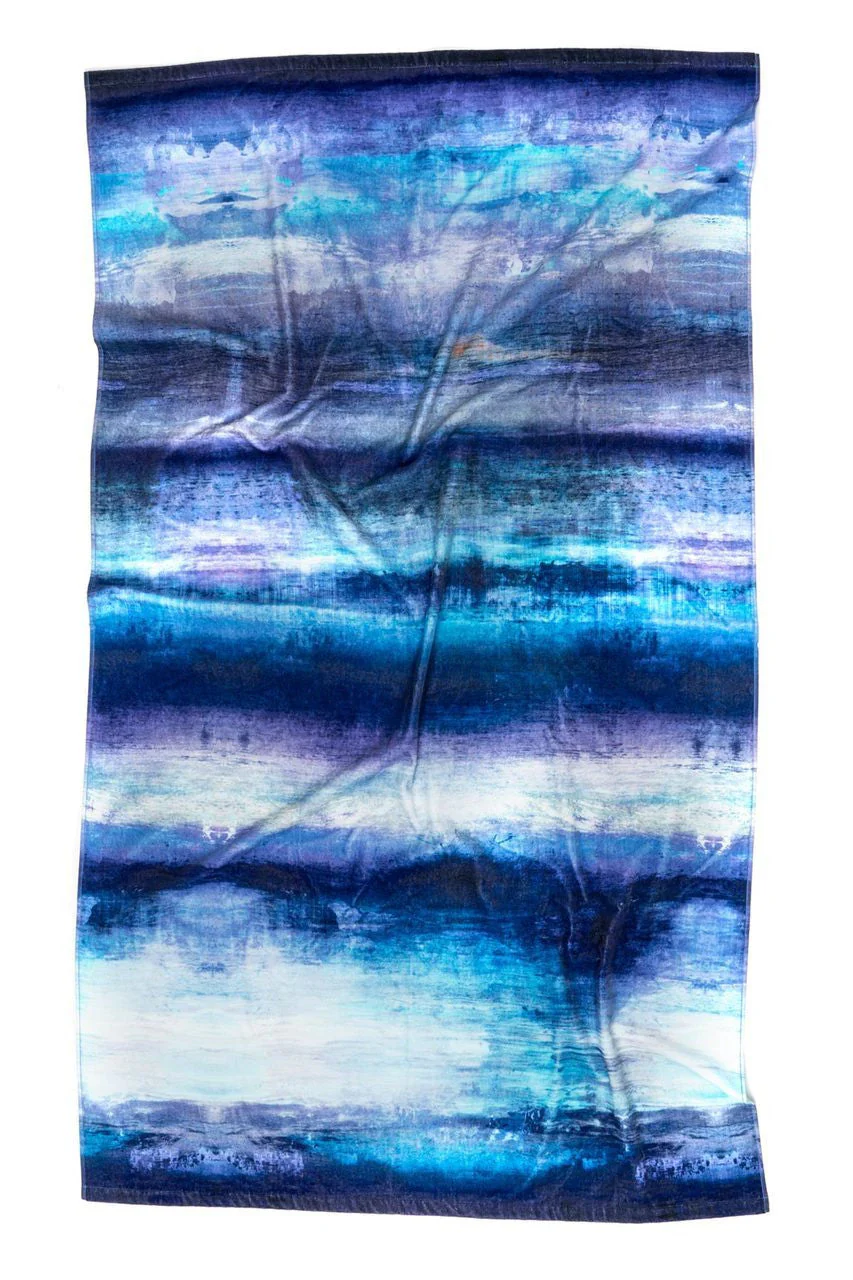 Northern Lights Beach Towel - Image 2
