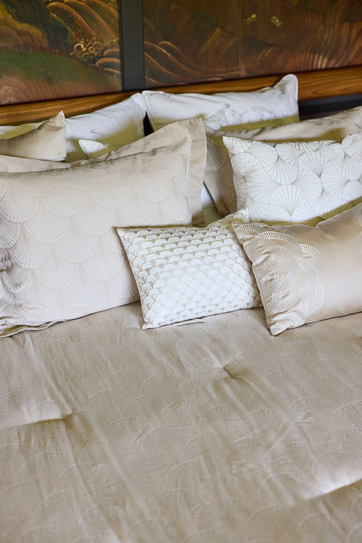 Ogee Fan Jacquard 3 Piece Comforter Mini Set - Image 2