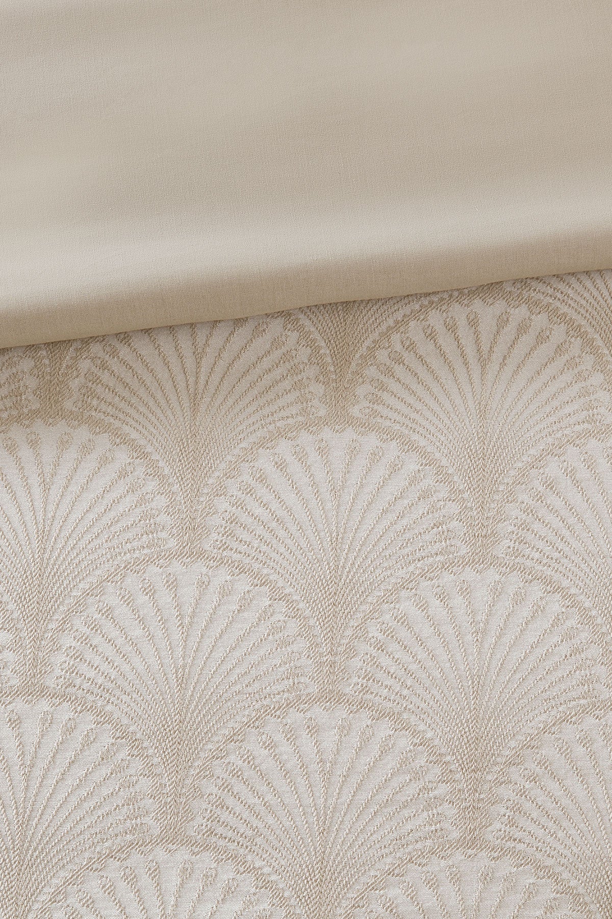 Ogee Fan Jacquard 3 Piece Comforter Mini Set - Image 5