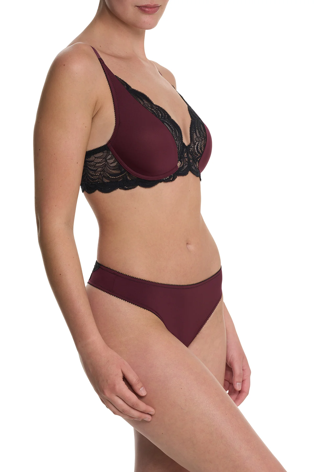 Persuasion Convertible Plunge T-Shirt Bra - Image 10