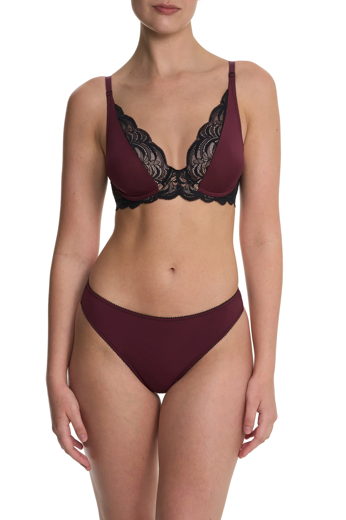 Persuasion Convertible Plunge T-Shirt Bra - Image 9