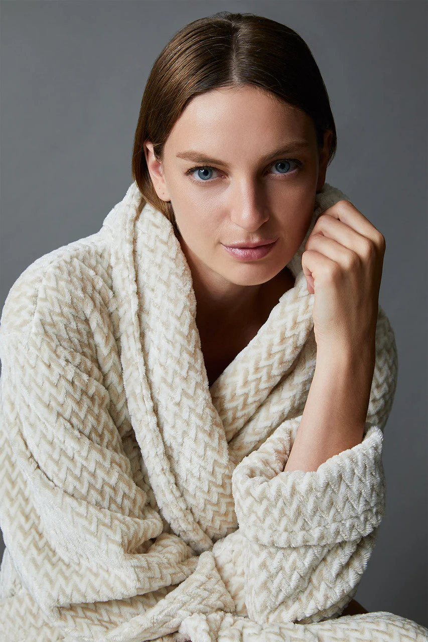 Plush Jacquard Geo Robe - Image 3