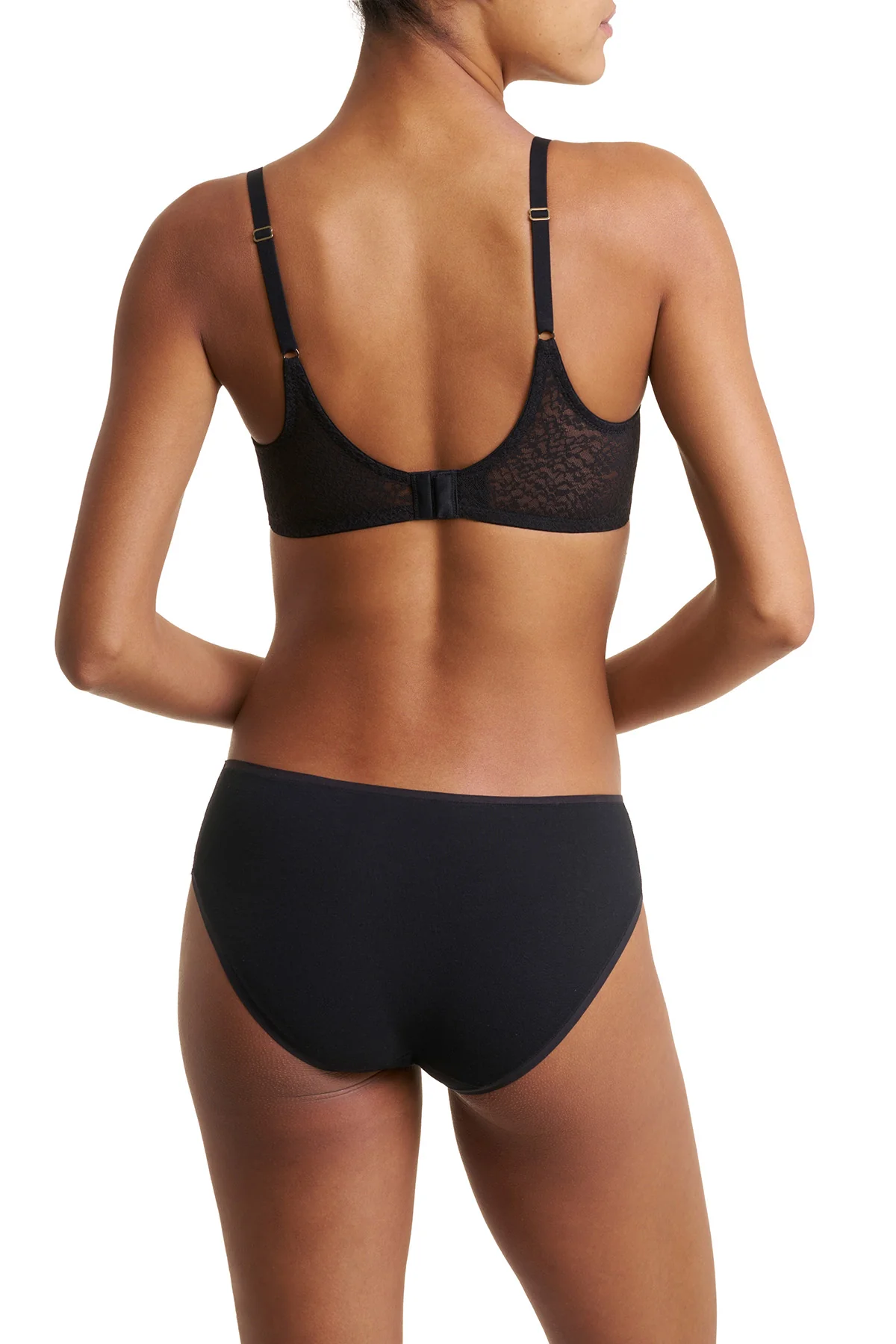 Pretty Smooth Smoothing Wireless T-Shirt Bra - Image 10