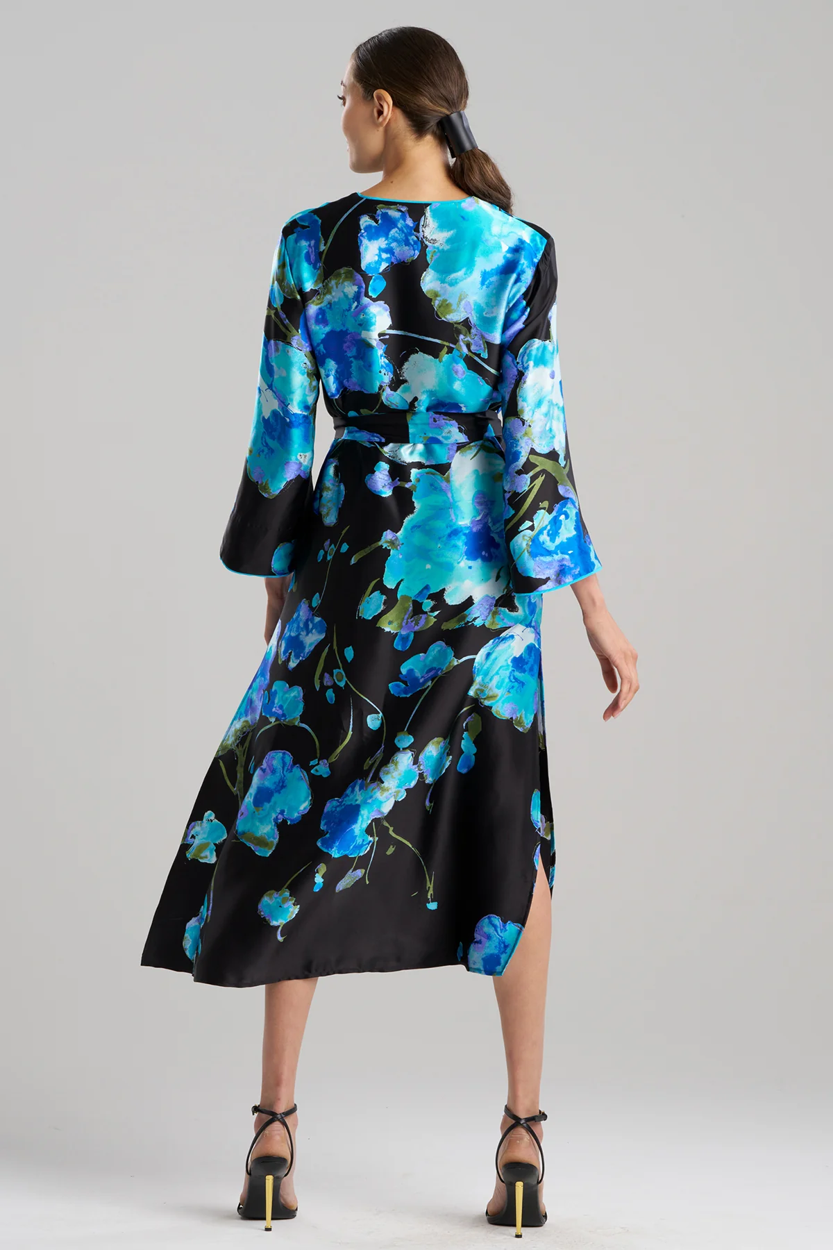 Sakura Matsuri Silk Caftan - Image 2