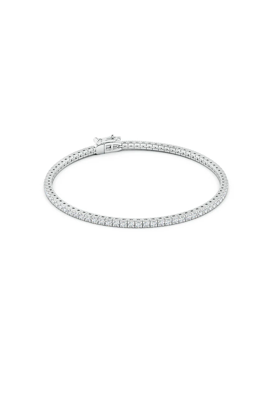 Shangri-La 14K Gold and Diamond Tennis Bracelet - Image 3