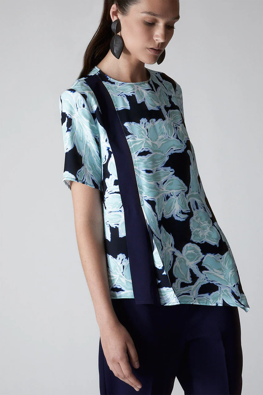 Shibori Floral - Fluid Crepe Asymmetrical Hem Top - shibori blue - Image 4