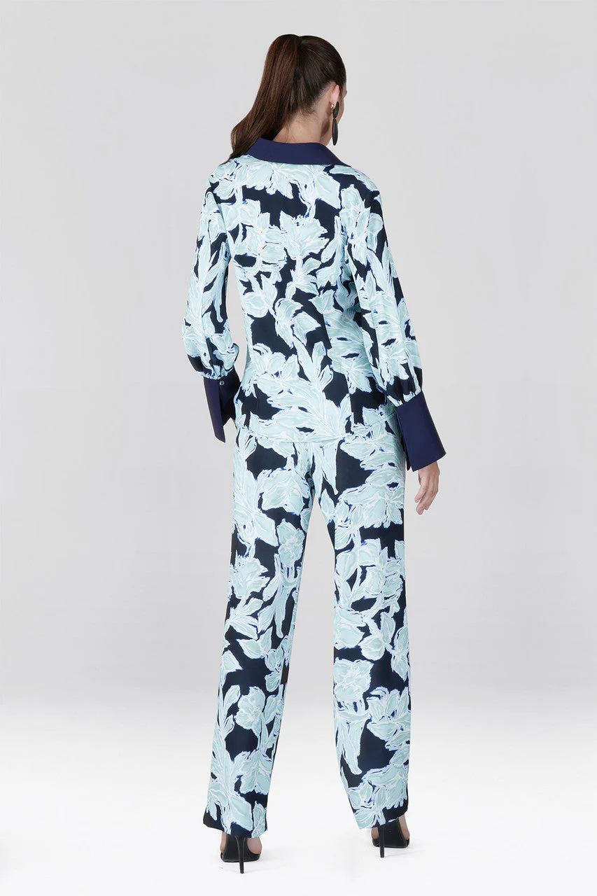 Shibori Floral - Fluid Crepe Top - shibori blue - Image 3
