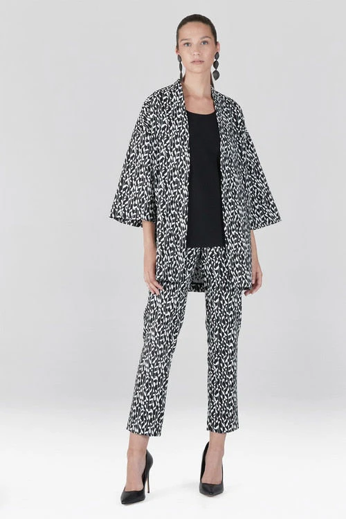 Stencil Vine Jacquard Kimono Topper - Image 7