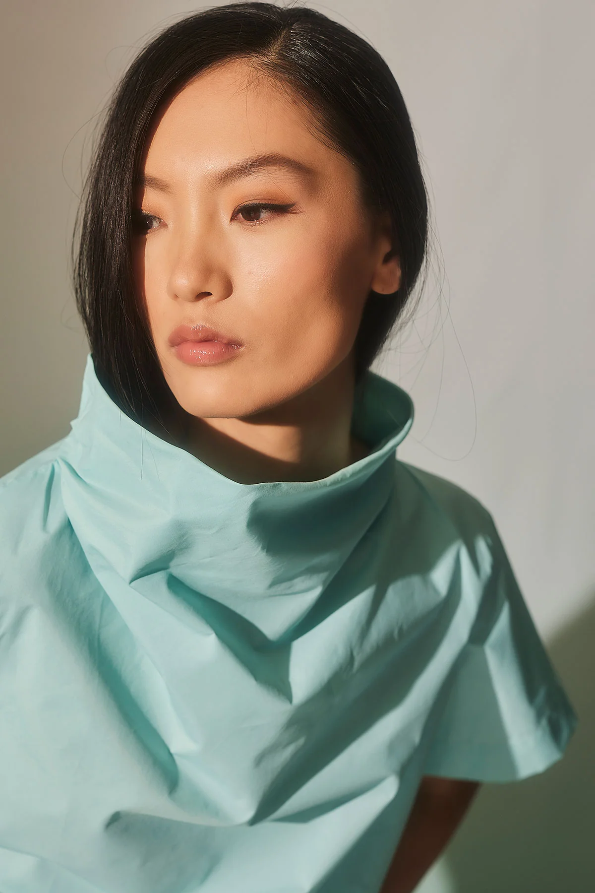 Techno Poplin Short Sleeve Funnel Neck Top - Image 4