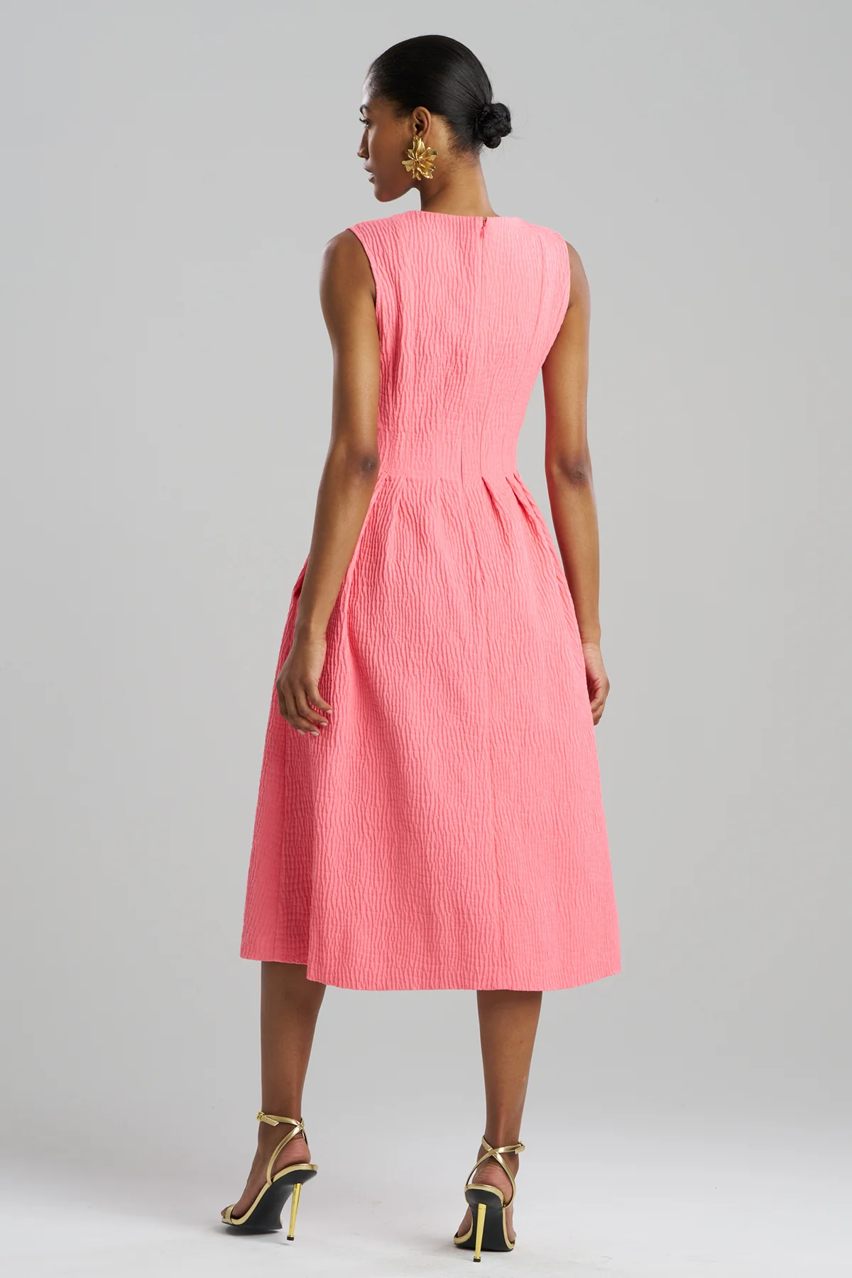 Textured Cotton Jacquard Sleeveless Pleated Dress - Image 2