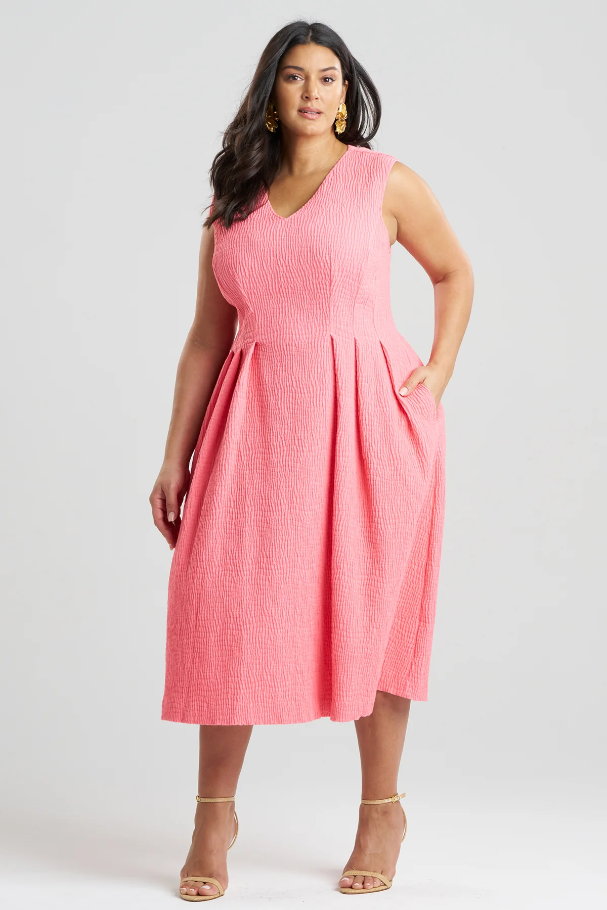 Textured Cotton Jacquard Sleeveless Pleated Dress - Image 3