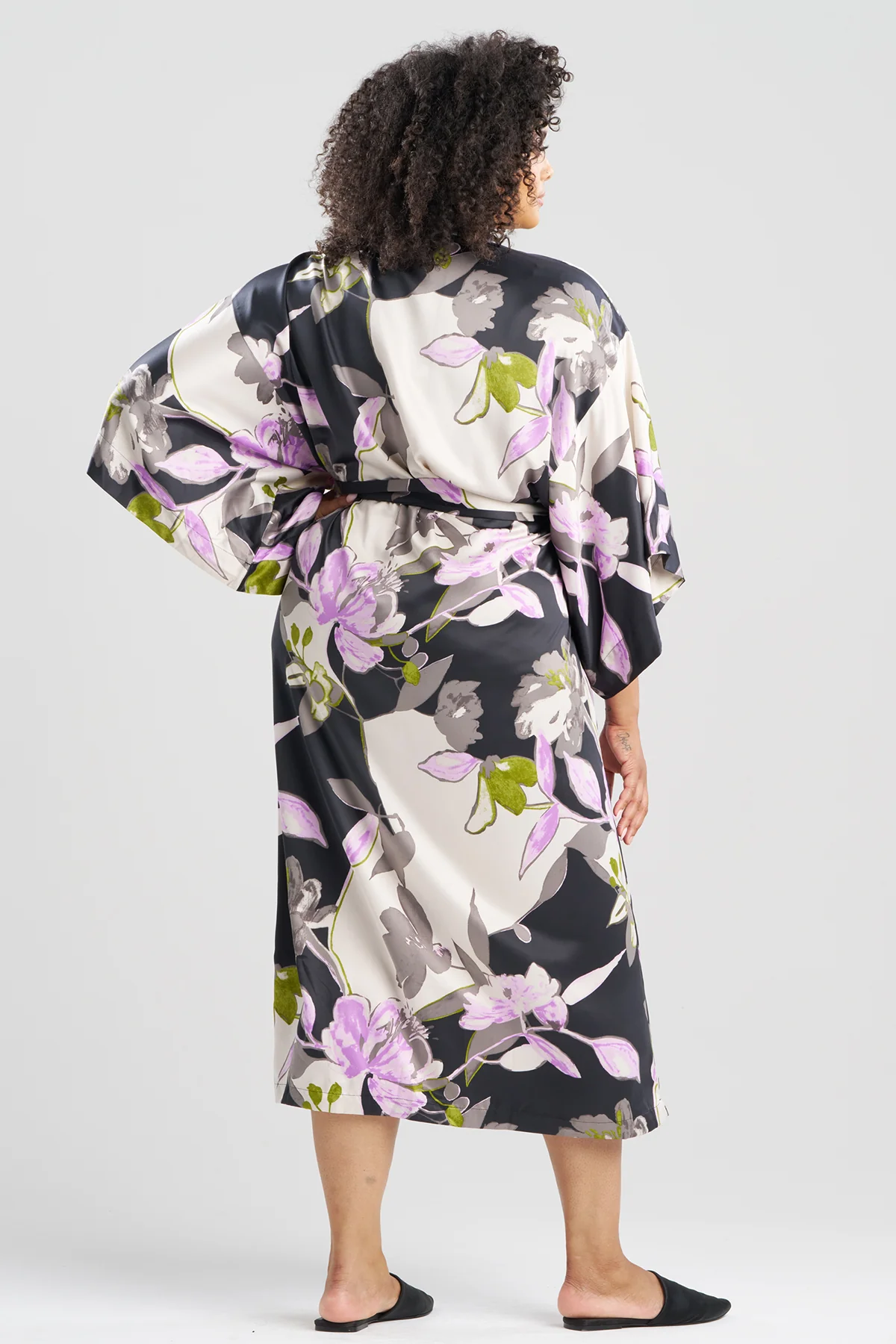 Tsubaki Satin Robe - Image 6
