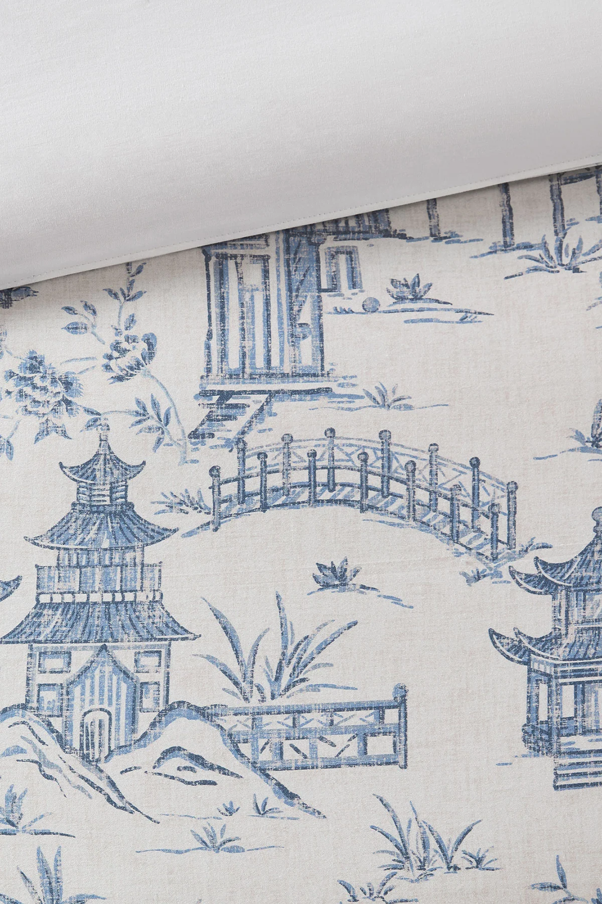 Village Toile 3 Piece Comforter Mini Set - Image 5