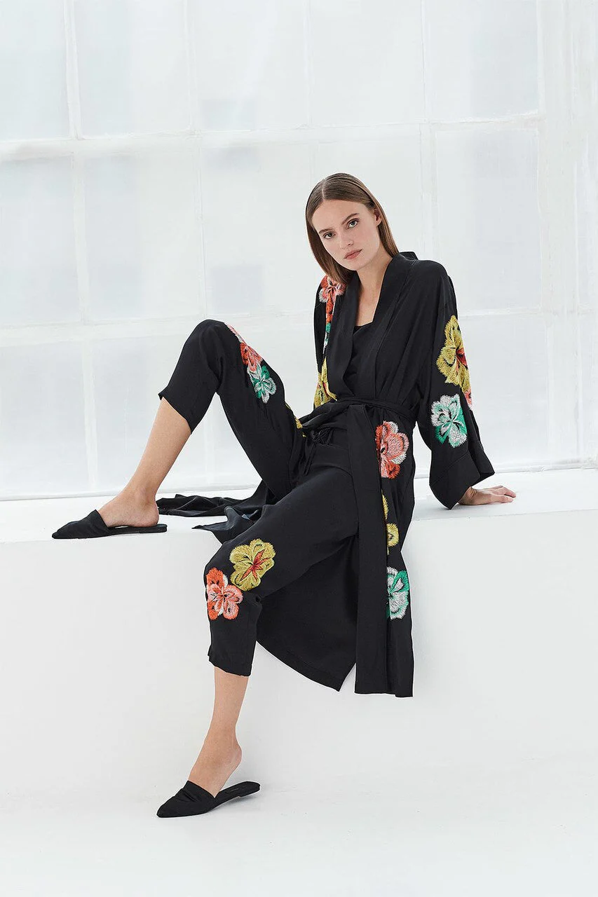Yoko Robe - Image 3